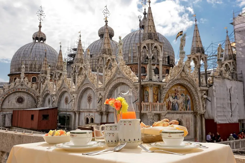 San Marco Luxury - Canaletto Suites Venezia Aparthotel