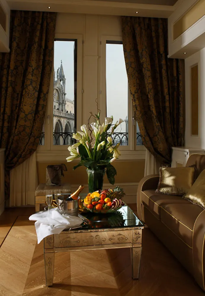 San Marco Luxury - Canaletto Suites Venezia Italia